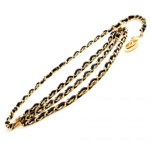 Vintage Chanel gold chain & black leather belt - Image 7