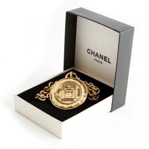 Chanel 31 Rue Coco Cambon necklace - Image 4