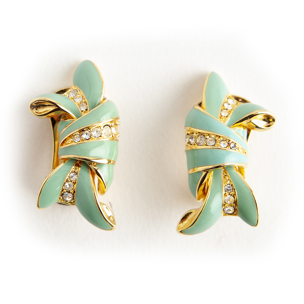 IMG_0129 Kenneth Jay Lane bow earrings - Image 1