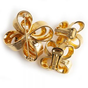 Kenneth Jay Lane Ribbon set - Image 3