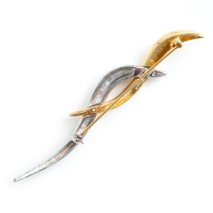 Givenchy Shwirl brooch - Image 2