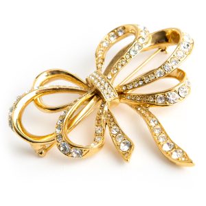 Kenneth Jay Lane gold bow brooch - Image 2