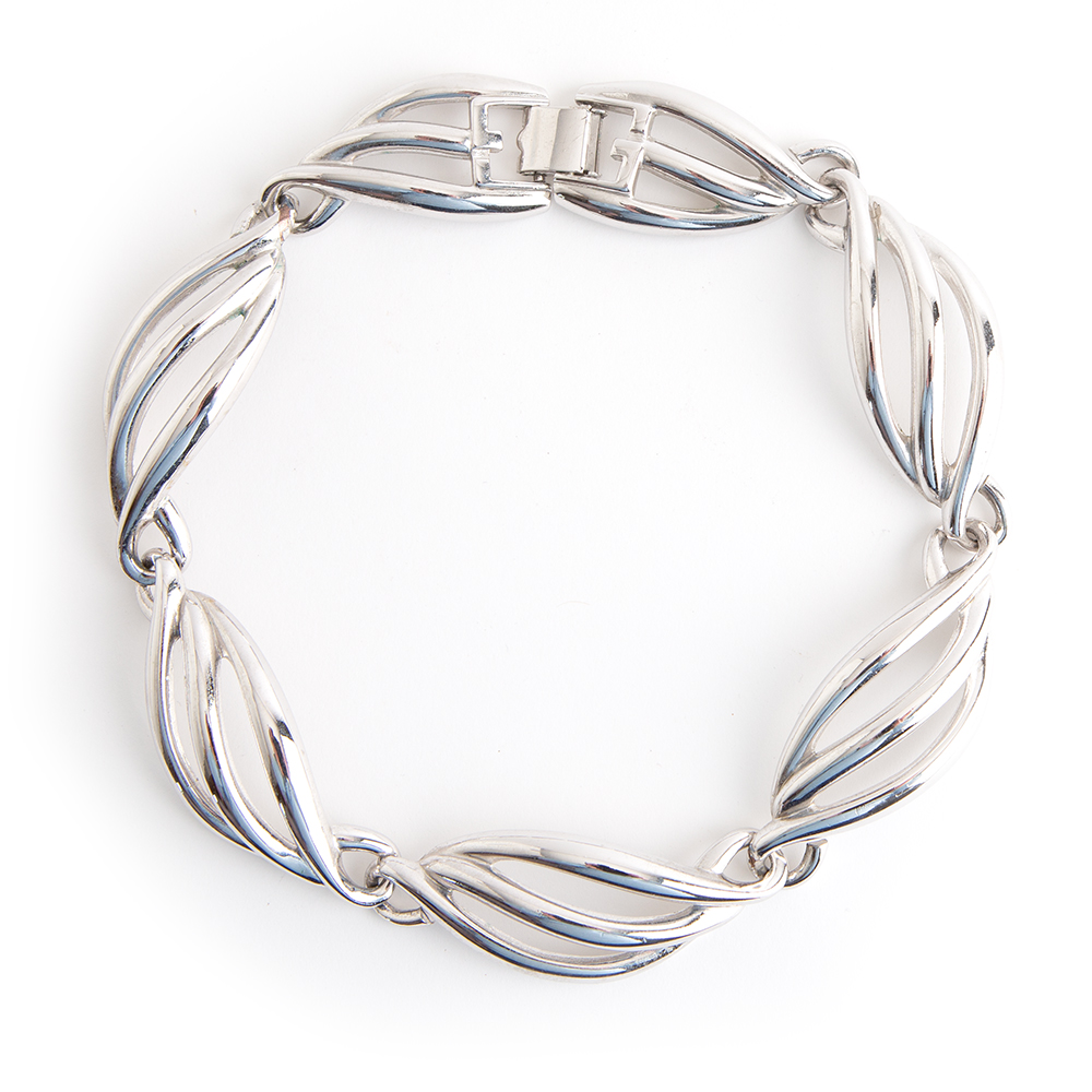 IMG_0030 Givenchy Stith necklace - Image 1