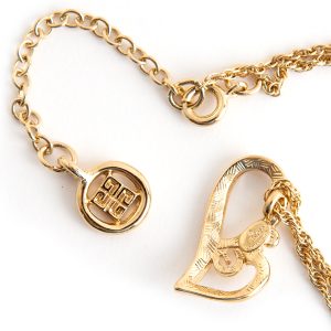 Givenchy Hearth necklace - Image 3