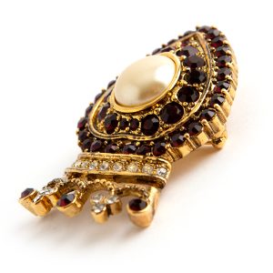 Kenneth Jay Lane Crown brooch - Image 2