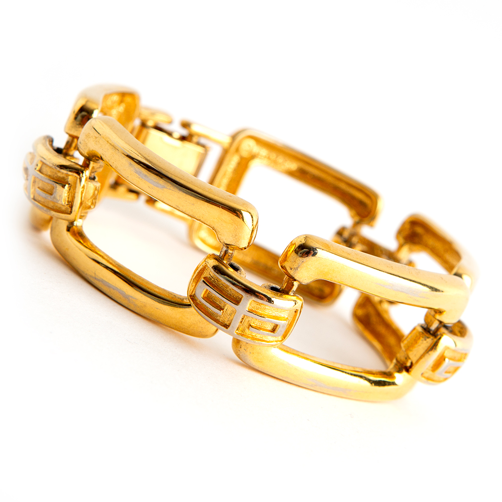 IMG_0257 Givenchy Squar bracelet - Image 1